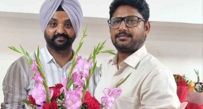 ਹਾਕਮ ਥਾਪਰ ਨੇ ਤਰੱਕੀ ਮਿਲਣ ਤੇ ਜਲੰਧਰ ਦੇ ਡਿਪਟੀ ਡਾਇਰੈਕਟਰ ਵਜੋਂ ਰਸਮੀ ਤੌਰ ‘ਤੇ ਅਹੁਦਾ ਸੰਭਾਲ ਲਿਆ