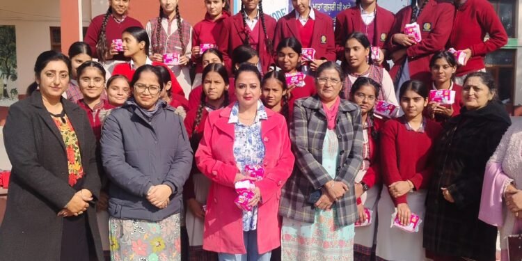 ਮਹਾਵਾਰੀ ਸਵੱਛਤਾ ਬਾਰੇ ਜਾਗਰੂਕਤਾ — ਮਹਿਲਾ ਸਿਹਤ, ਗੌਰਵ ਅਤੇ ਆਤਮਵਿਸ਼ਵਾਸ ਦੀ ਮਜ਼ਬੂਤ ਨੀਂਹ : ਅਮਰਜੀਤ ਕੌਰ ਪੂਜਾ