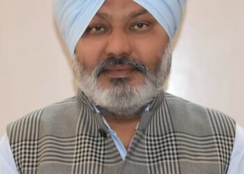ਪੰਜਾਬ ਸਰਕਾਰ ਦਿਵਾਲੀ ਤੋਂ ਪਹਿਲਾਂ ਗਰੁੱਪ-ਡੀ ਮੁਲਾਜ਼ਮਾਂ ਨੂੰ 10,000 ਰੁਪਏ ਦਾ ਵਿਆਜ ਮੁਕਤ ਤਿਉਹਾਰੀ ਐਡਵਾਂਸ ਦੇਵੇਗੀ: ਹਰਪਾਲ ਸਿੰਘ ਚੀਮਾ*